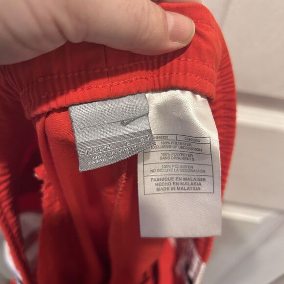 Nike Women’s Athletic Unlined‎ Capris Red Black And White Logo Size Large 12/14 - Picture 7 of 9